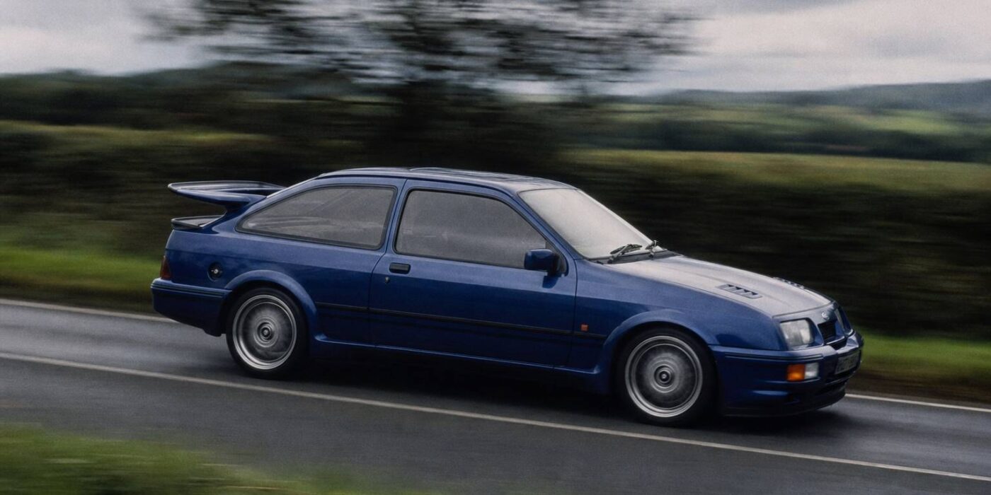 Test de la Ford Sierra RS Cosworth : une poussée de puissance exceptionnelle !